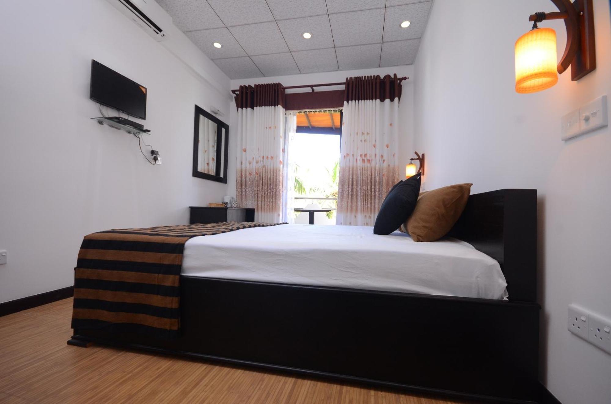 L&D Lodge Hikkaduwa Δωμάτιο φωτογραφία