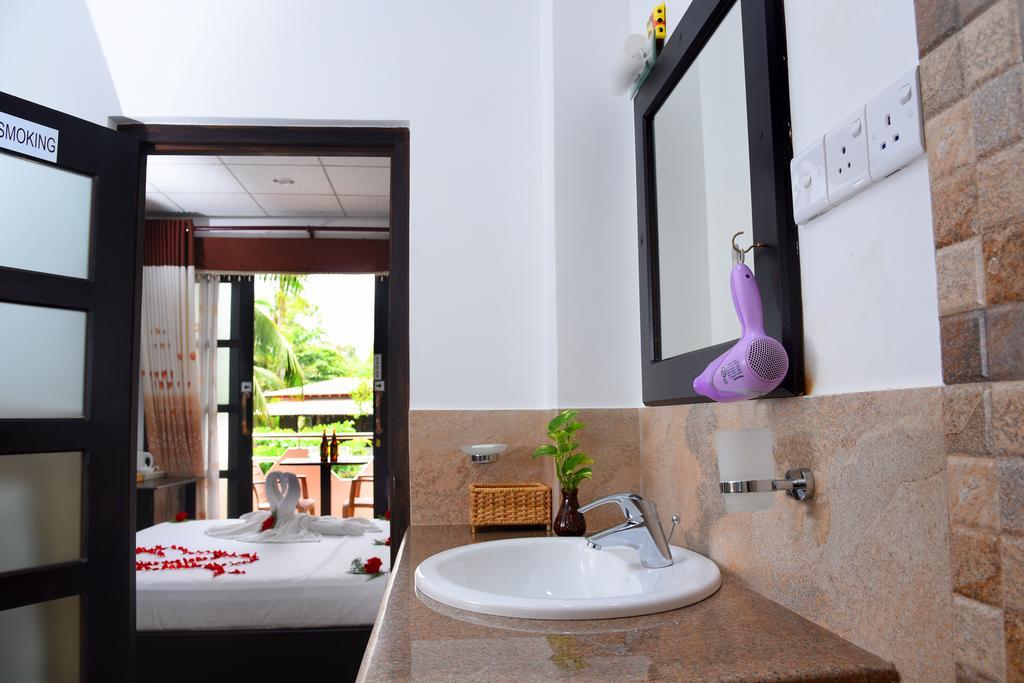 L&D Lodge Hikkaduwa Εξωτερικό φωτογραφία