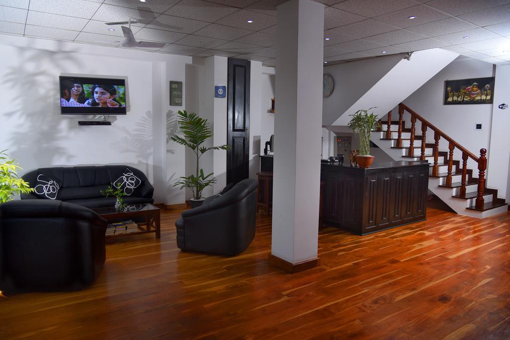 L&D Lodge Hikkaduwa Εξωτερικό φωτογραφία